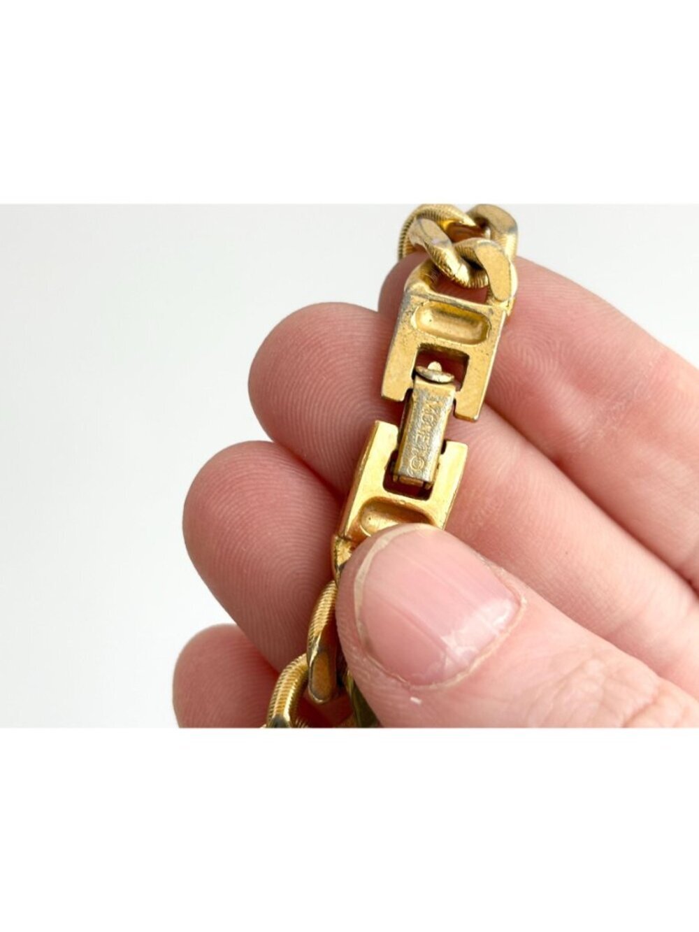 Monet Designer Signed Curb Chain Chunky Vintage 80's Style Bracelet - Picture 11 of 16